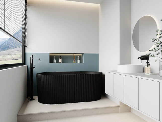 Baignoire ovale striée à poser - Blanc mat texturé - 170 cm - ALIENA