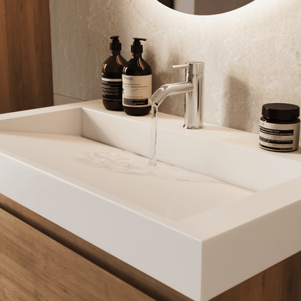 Meuble de salle de bain suspendu finition chêne chaud avec vasque en marbre minéral blanche - 80 cm - Zarivo