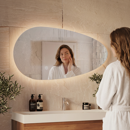 Miroir LED avec éclairage variable et anti-buée - 120 cm - Adana